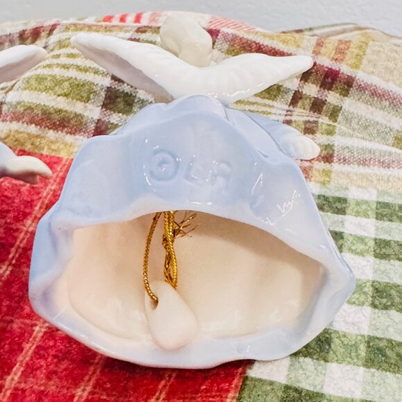 Vintage Lefton Blue White Porcelain Love Kissing Boy Girl Angel Figurines Japan - Picture 5 of 6